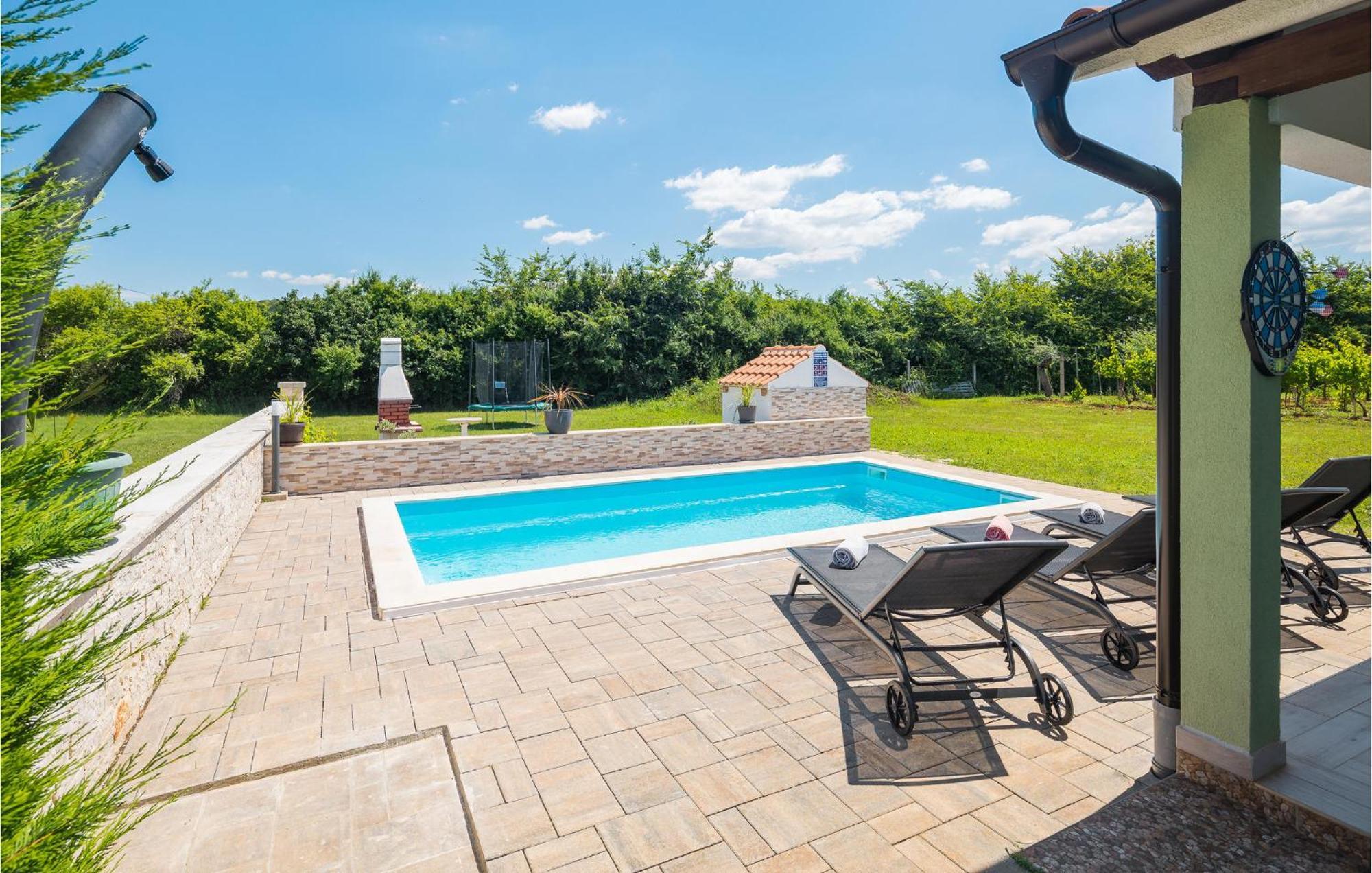 In With 2 Bedrooms, Wifi&outdoor Swimming Pool Vakantiehuis Rovinj